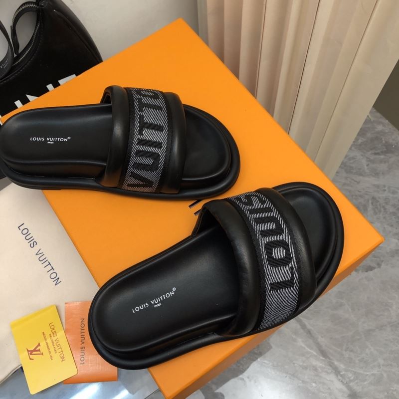 Louis Vuitton Slippers